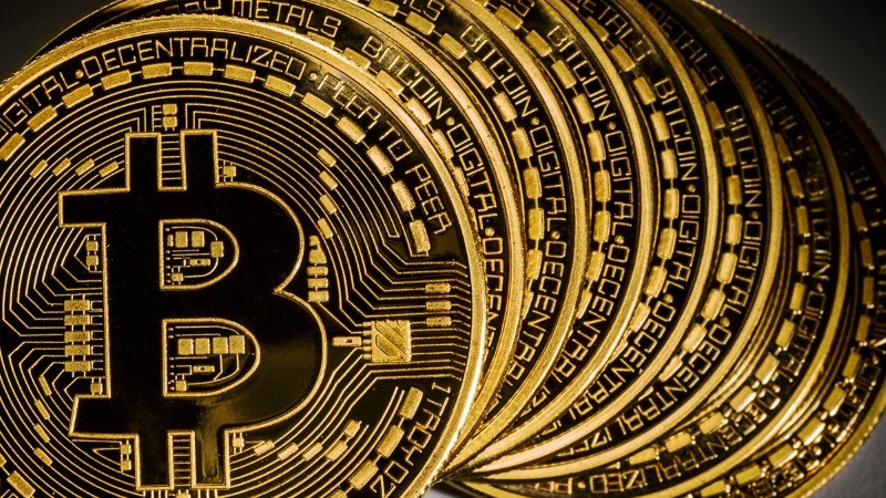 How the Tech behind Bitcoin could revolutionize Wall Street