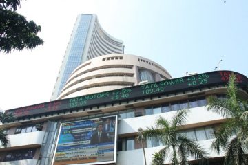India : Nifty opens above 8250 on expiry day