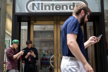 Japan : Nintendo Shares Surge to 6-Year High as Pokemon Go Hits UK Market