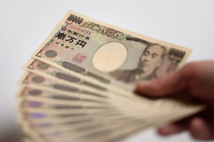 Battered yen faces new ball game, more losses after Trump win