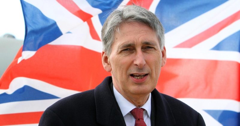 UK : Hammond takes helm of UK finance ministry to prepare for Brexit