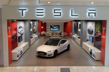 US : Tesla shortens web address to Tesla.com