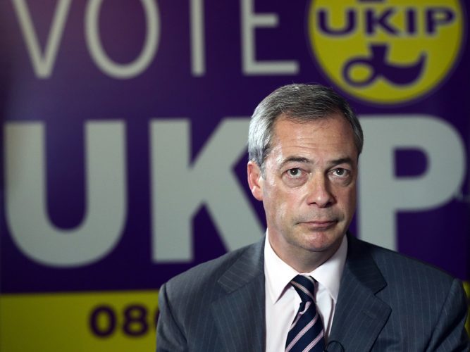 UK : Anti-EU champion Farage quits after Brexit vote