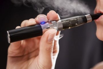 US : E-cigarette makers rush new products to market ahead of rules