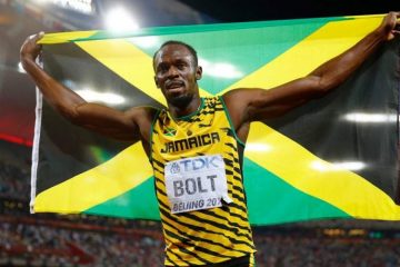 Olympics : Unbeatable Bolt signs off with triple-triple