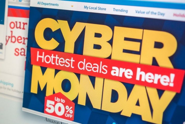 US : Early Cyber Monday sales point to 9 pct rise; fewer deals