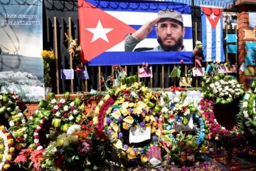 Fidel Castro interred in rock, closing last chapter of historic life