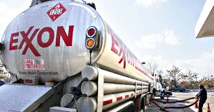 Exxon’s Big Oil Sands Write-Off Could Help It Dodge SEC Troubles