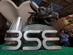 Market Live: Sensex extends gains, Nifty eyes 9700; Tata Steel gains, TCS falls