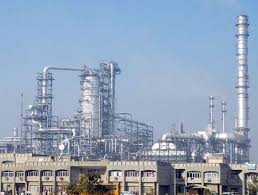 Saudi Aramco seeks exclusive talks over India oil refinery stake