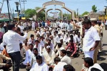 Maharashtra waives off all farm loans, averting strike