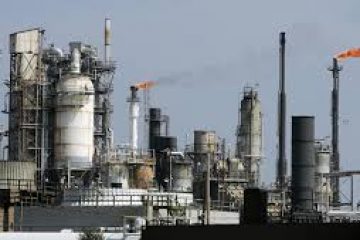 Gulf refineries brace for another hit