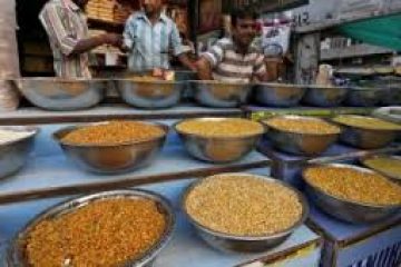 India’s retail inflation picks up for first time in four months