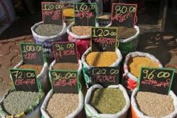 India July wholesale inflation rate picks up for first time in five months