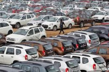 Carmakers bemoan flip-flopping India, urge stable policies to foster investment