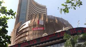 Closing Bell: Sensex ends over 100 points lower, midcaps flat; Maruti, Zee gain