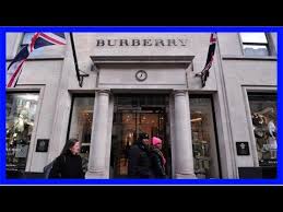 Burberry shares plummet as overhaul plans fall flat