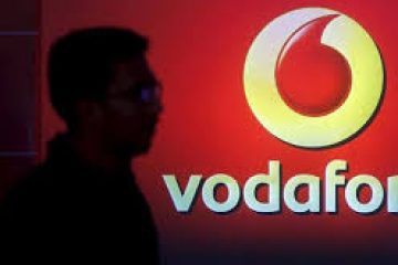 Vodafone looks to sell stake worth $2.5 bln in Indian cell tower firm