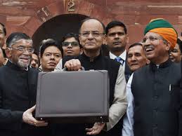 As India unveils budget, all eyes on fiscal deficit target
