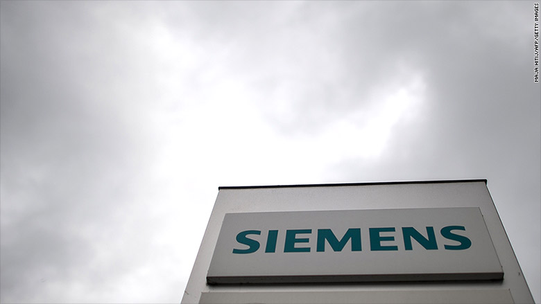 Siemens Gamesa keeps profit target as fourth-quarter uptick fails to stave off loss