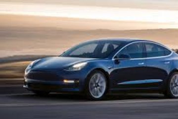 Elon Musk says Tesla met its 5,000-car Model 3 production target … and then some