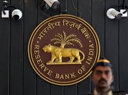 RBI to consult with government, focus on bank sector