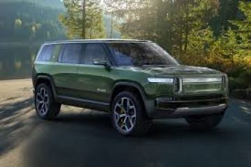 Amazon and GM May Invest in Electric Pickup-Truck Manufacturer Rivian