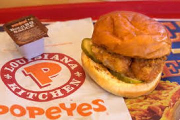 Popeye’s Chicken Sandwiches Weren’t the Company’s Only Recent Big Seller