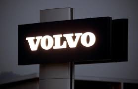 Volvo Cars July sales drop 21.5%, sees improvement ahead