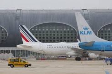 Air France must slash domestic traffic in exchange for state guarantees -minister