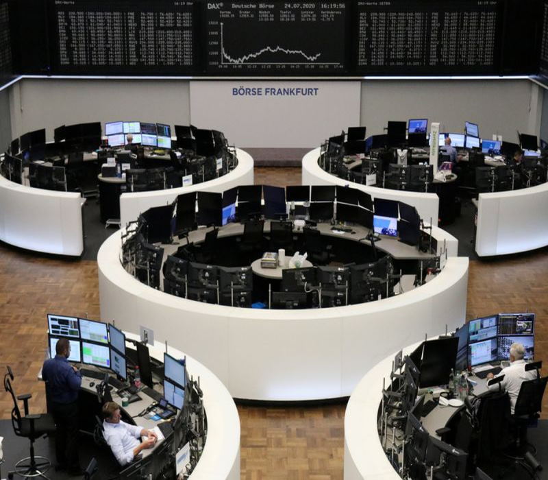 European stocks bounce on tech support, virus concerns linger