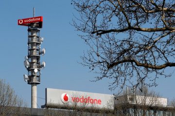 Vodafone targets Frankfurt listing for mast business in early 2021