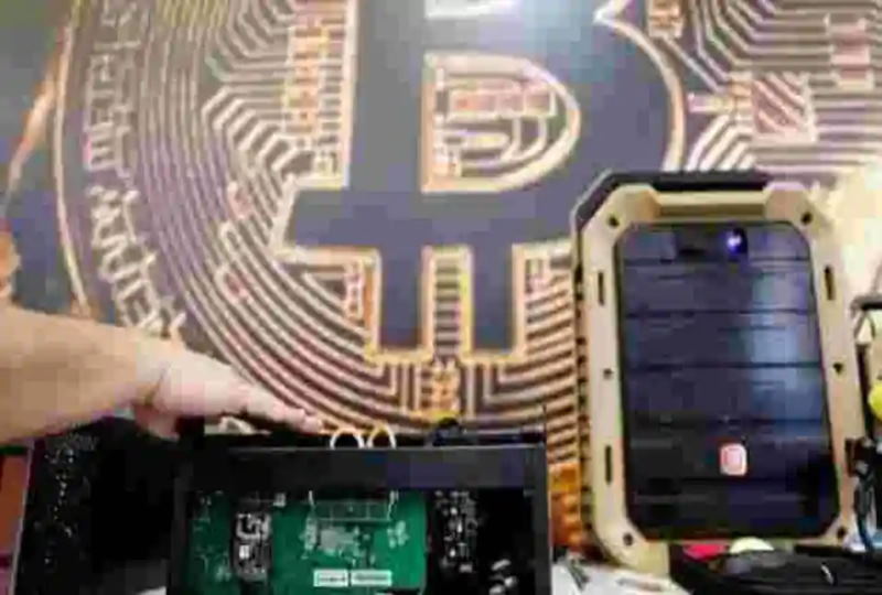 Hardware Wallet: How to use this wallet to store crypto?