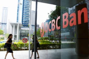OCBC profit falls 40%, rounds up cautious outlook for Singapore banks