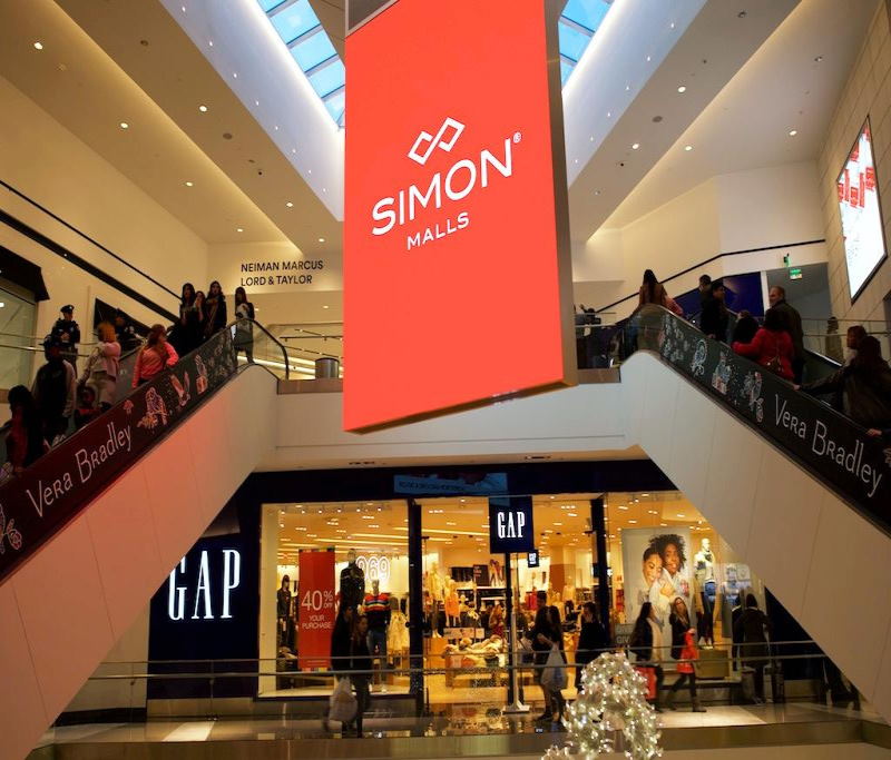 Top U.S. mall operator Simon faces pandemic pain