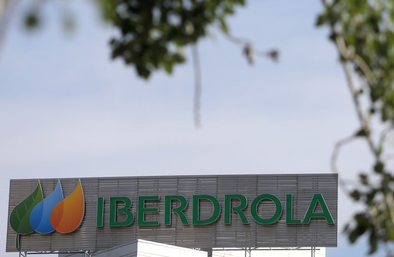 Iberdrola, PNM to create $20 billion U.S. clean powerhouse