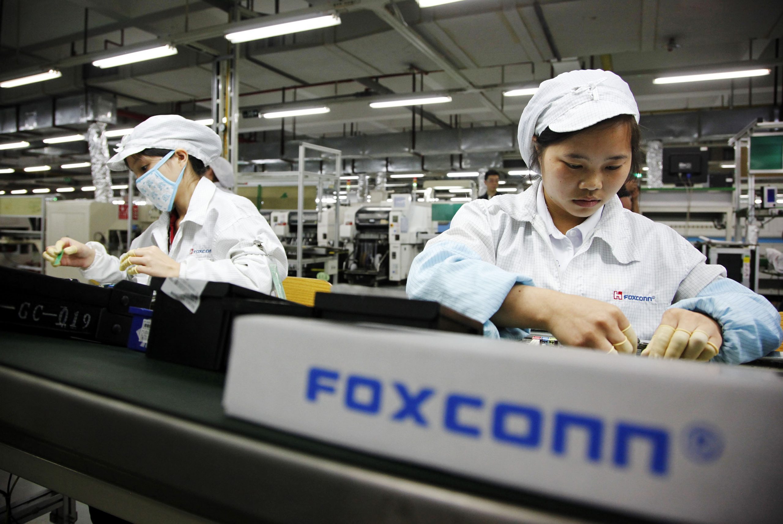 Foxconn sees strong iPhone 12 demand, reiterates U.S. investment