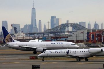 United Airlines unveils rights issue plan to protect tax assets
