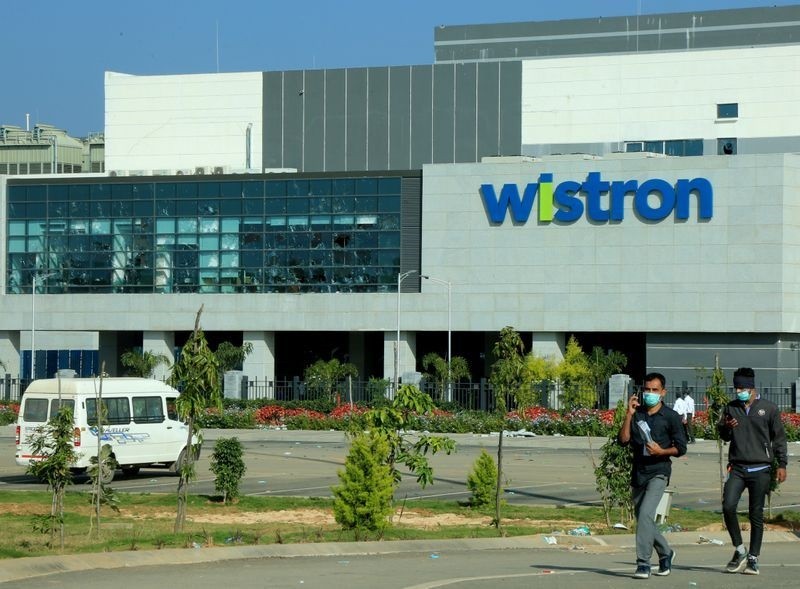 Apple supplier Wistron could not manage scaled up India plant