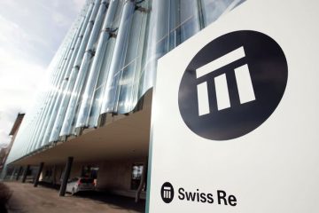Swiss Re swings to Q1 net profit, despite COVID death claims