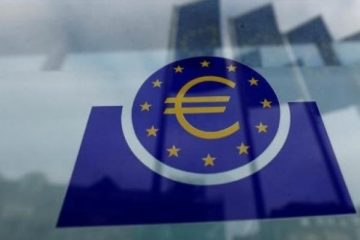 Euro pinned as war stokes stagflation fears