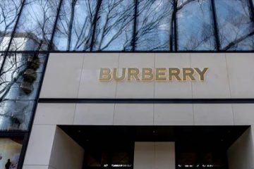 Tourist spend and China helps Burberry beat sales forecasts