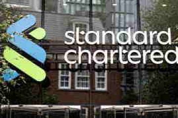 StanChart launches $1 bln buyback, lifts targets as rising rates buoy income