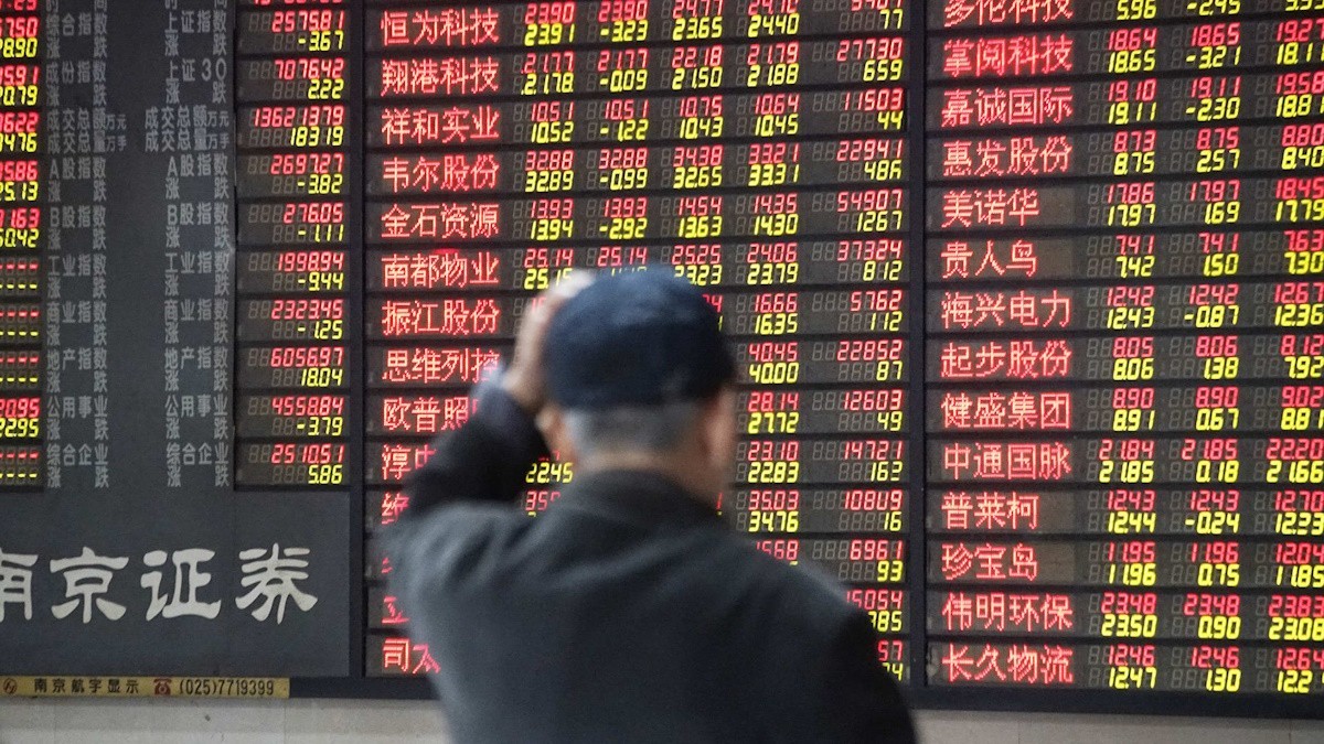 A Stock Bailout Won’t Solve China’s Troubles