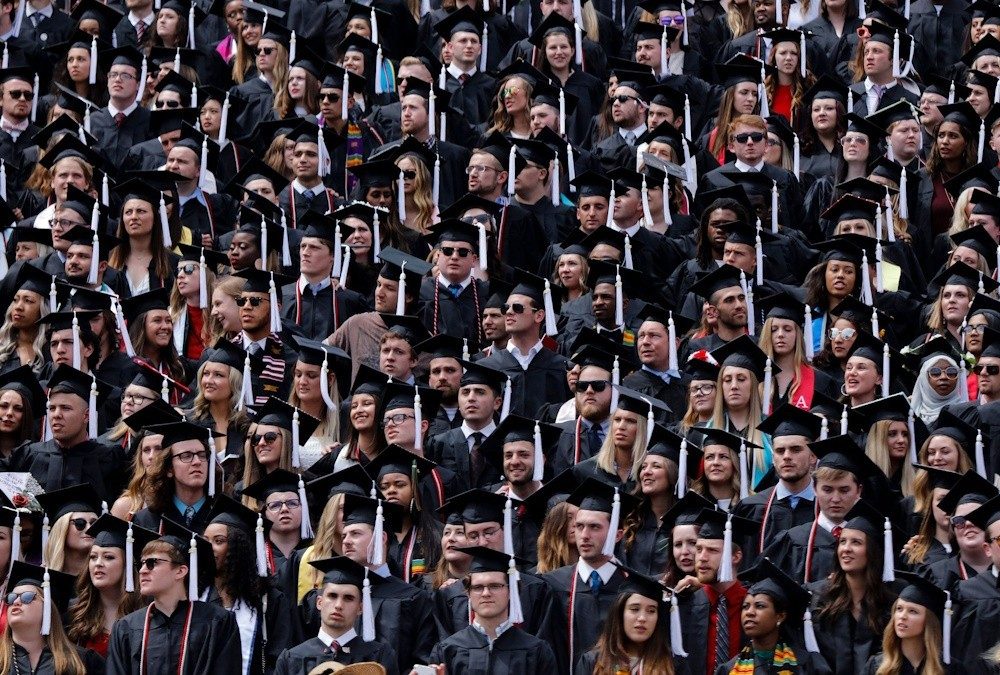Foreign Student Enrollment Plummets 20% in US Colleges