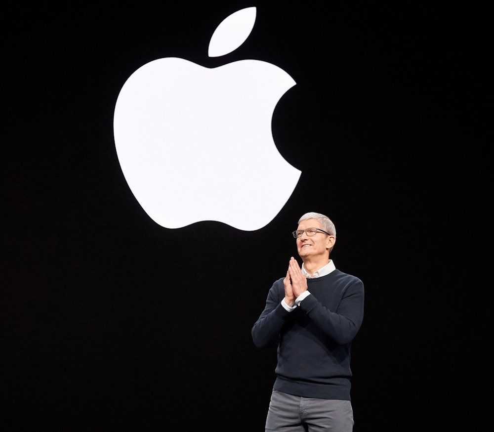 Investors in Apple Are Getting Restless Over AI