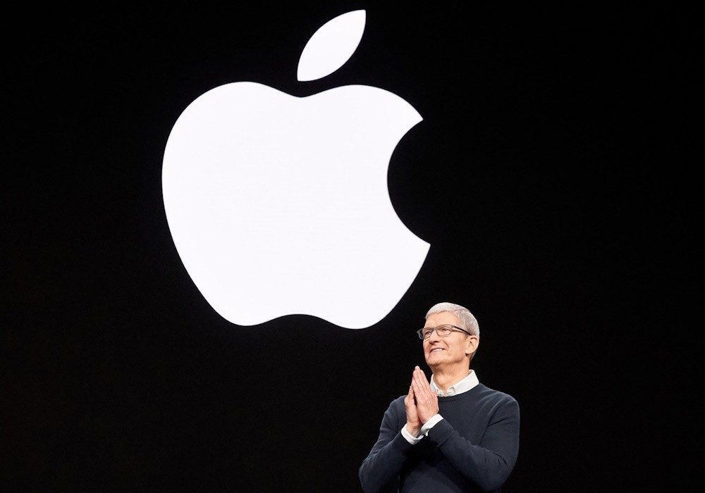 Investors in Apple Are Getting Restless Over AI