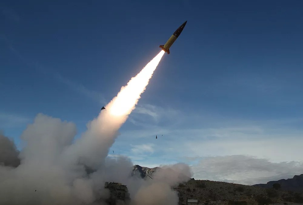 Ukraine launches U.S. missiles into Russian territory for the first time