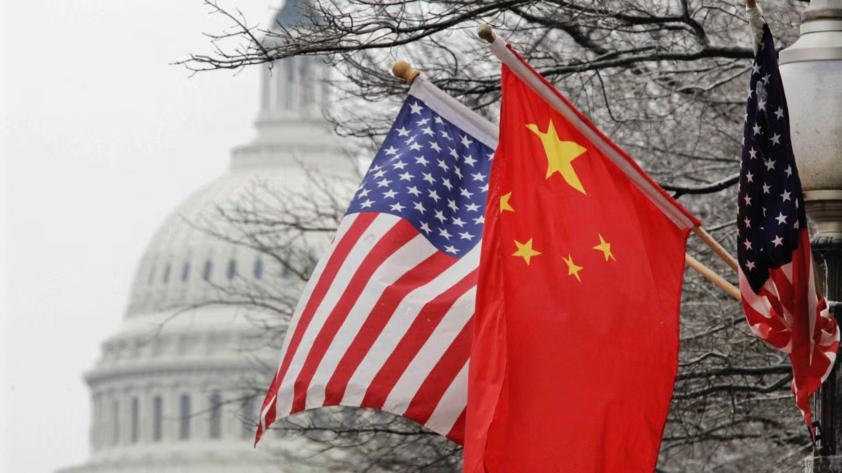 Is Trump’s Aggressive Tariff Strategy: Destroying the US Economy, Undermining Hegemony, and Boosting China