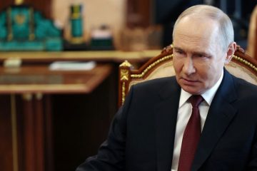 Putin declares Easter ceasefire as Russia, Ukraine exchange hundreds of POWs